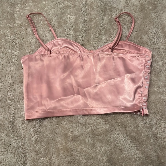 XS Shein crop top - Picture 2 of 2